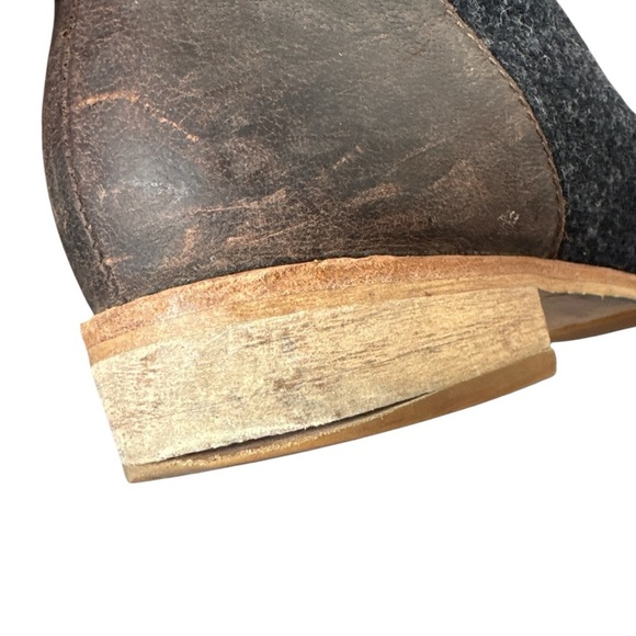 CAT by Caterpillar Sabrina Wool & Leather Tall Zip Up Riding Boots Size 8 - Picture 7 of 8